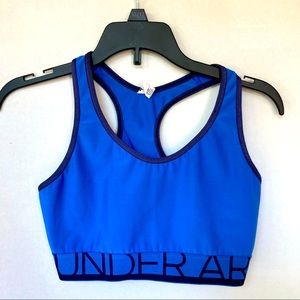 ⭐️ Under Armour blue sports bra⭐️